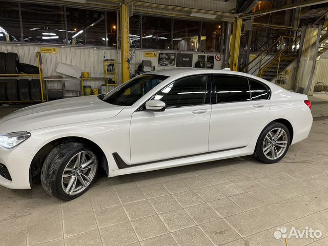 BMW 7 серия 3.0 AT, 2018, 130 000 км