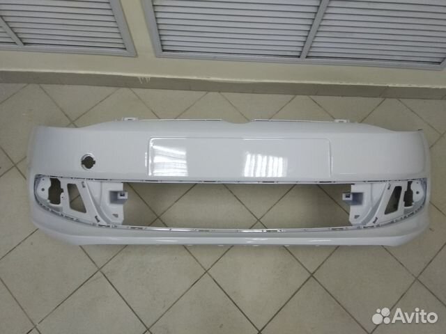 Бампер передний Volkswagen Polo седан в цвет