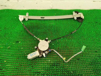 Стеклоподъемник передний правый Honda CR-V 2 (RD5