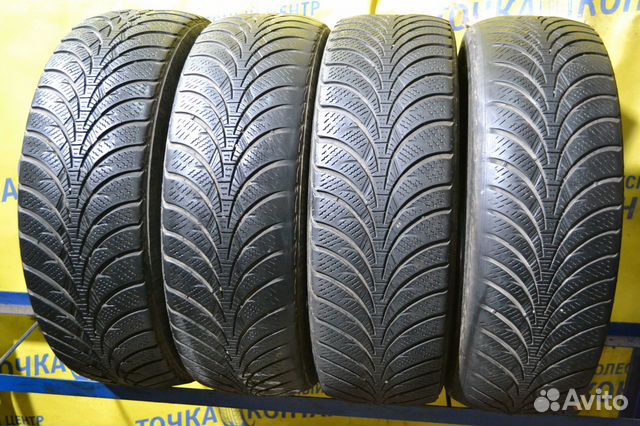 Goodyear UltraGrip Ice 215/65 R17