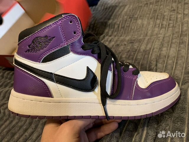 Кроссовки Nike