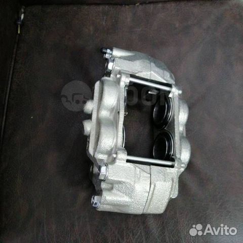 Суппорт тормозной перед R/L Land Cruiser Prado