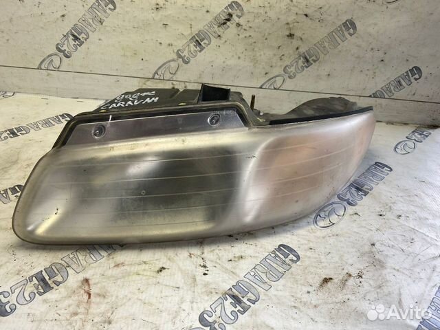 Фара противотуманная левая крайслер вояджер
