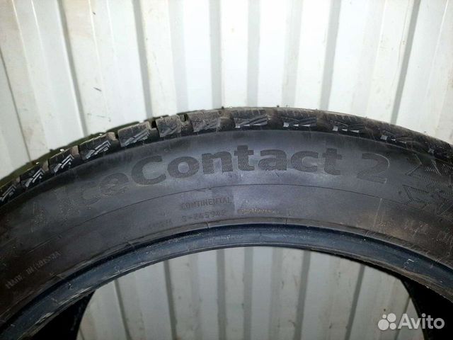 Continental IceContact 2 295/40 R21