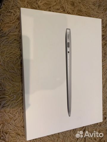 Коробка от Apple MacBook Air
