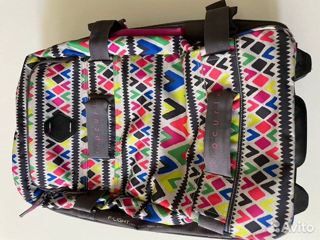 Чемодан на колесах RIP curl F-light