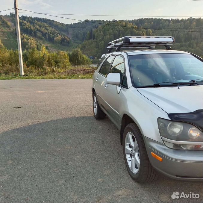 Авто в междуреченск. Subaru Legacy Outback 1998. Субару Аутбек 1998. Subaru Outback 1998. Subaru Legacy Outback 1995