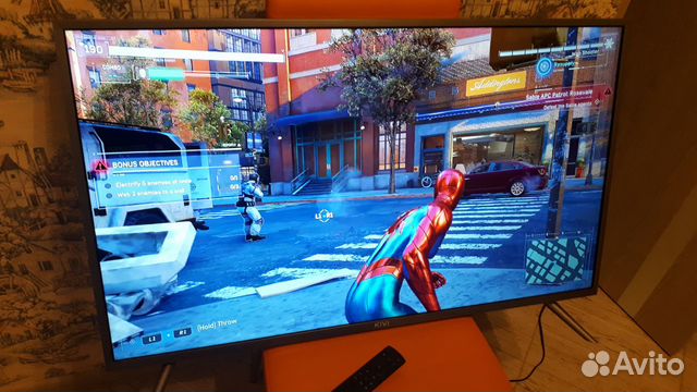 4K Ultra HD 19 Год Smart HDR Экран 105 Пульт