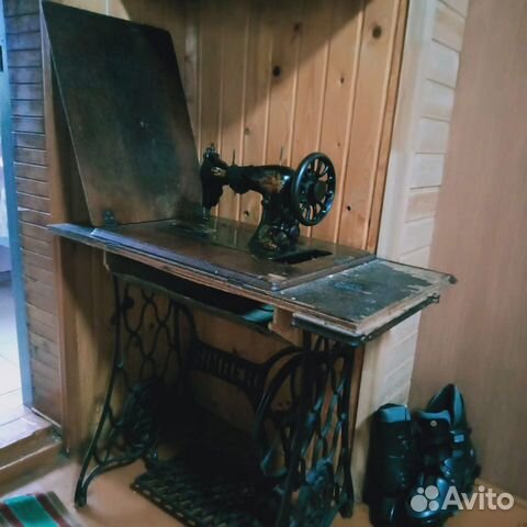 Швейная машина Singer