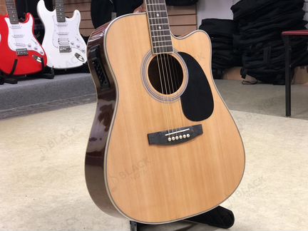 Гитара со звукоснимателем