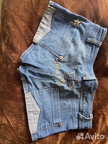 Одежда фирменная