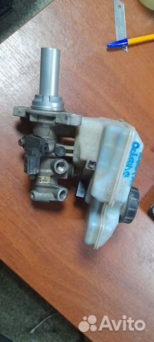 Главный тормозной цилиндр Skoda Volkswagen 1.2 1.4