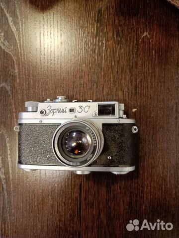 Плёночные фотоаппараты Зоркий 3-С и Зенит Е