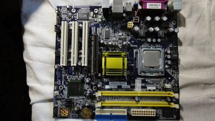 Материнские плата Foxconn 865G7MF