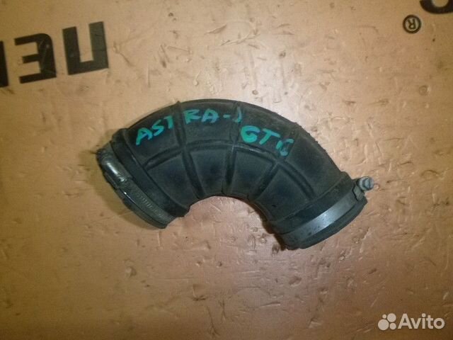 Патрубок воздушного фильтра opel astra J 2010