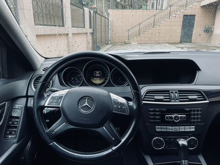 Mercedes-Benz C-класс 1.8 AT, 2011, 204 000 км