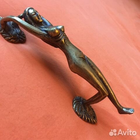 Дверная ручка латунь