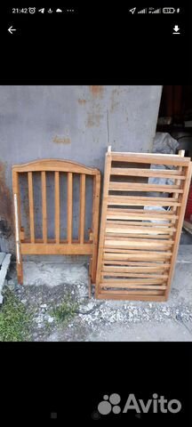 Детская кроватка