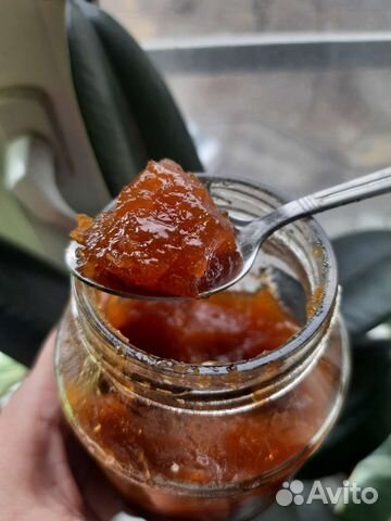 Варенье и ягоды с сахаром