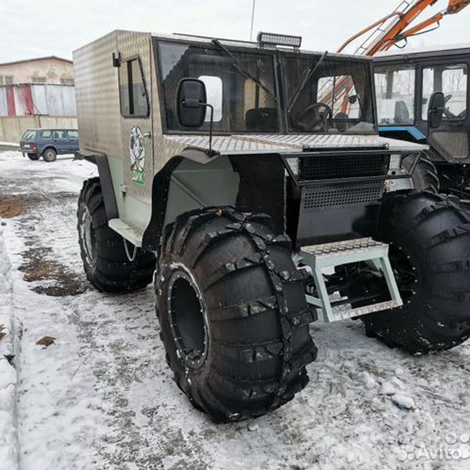 Вездеход омск. СКБ Овод 400. Снегоболотоход профи-Макс 381652. Вездеход СКБ. Снегоболотоход СКБ на шинах 1600.