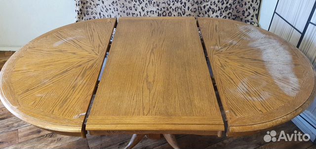 Кухонный стол