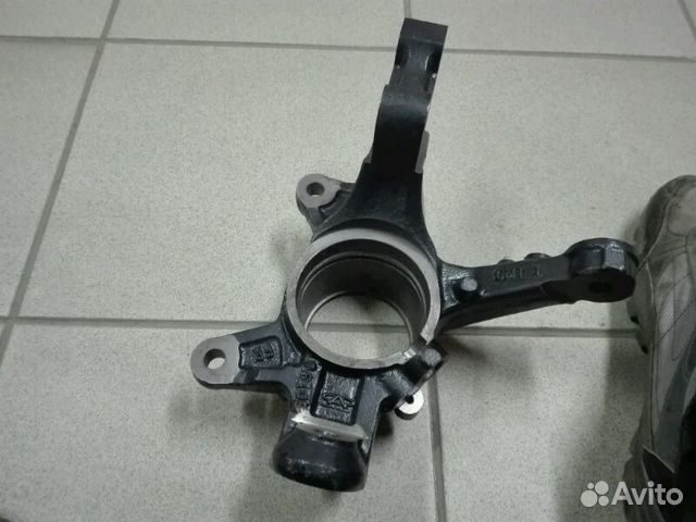 Цапфа кулак поворотный Chery tiggo T11