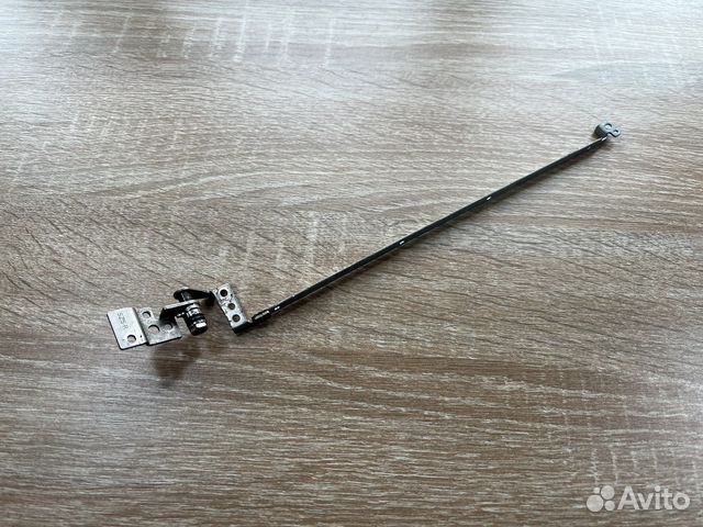 Петля правая Acer eMachines Packard Bell