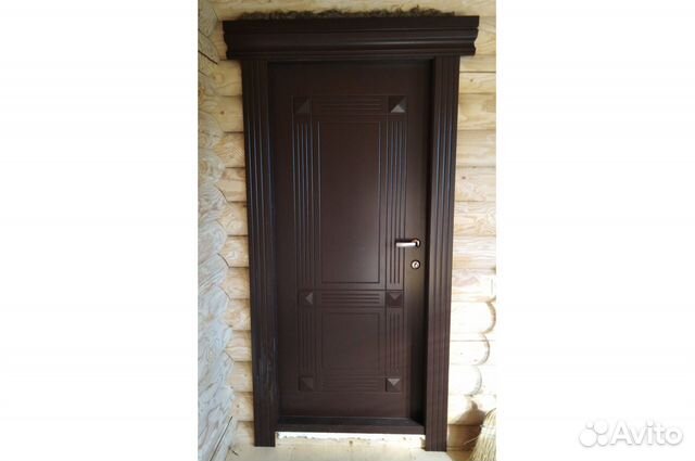 Входная дверь из массива дерева. М15