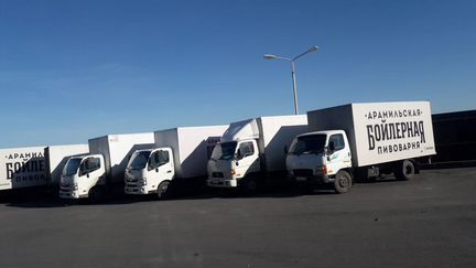 Водитель с личным грузовым автомобилем