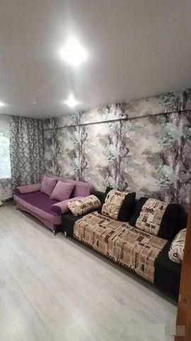 2-к. квартира, 50 м², 1/6 эт.