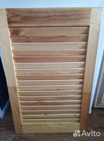 Дверка жалюзийная деревянная