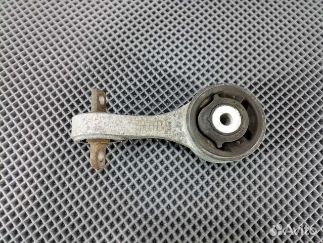 Нижняя подушка двигателя Honda Type R fn2