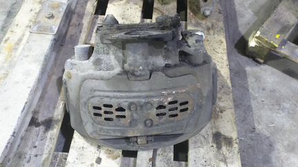 Скоба дискового тормозалевая суппорт,SN7208RC \Scania