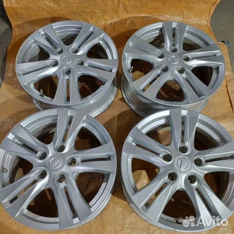 Литые диски Nissan r16