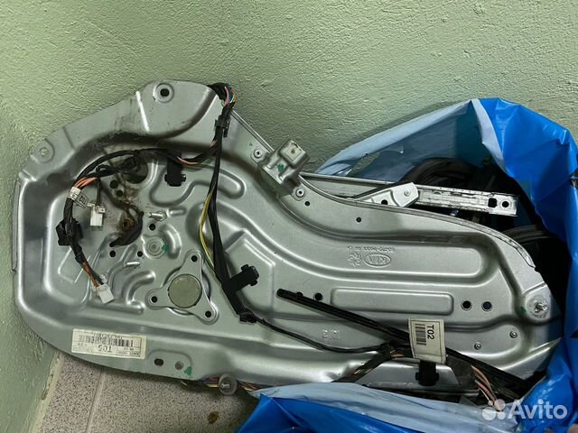 Стеклоподьемник kia cerato 2