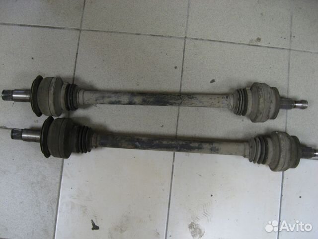 Привод задний Мерседес 212