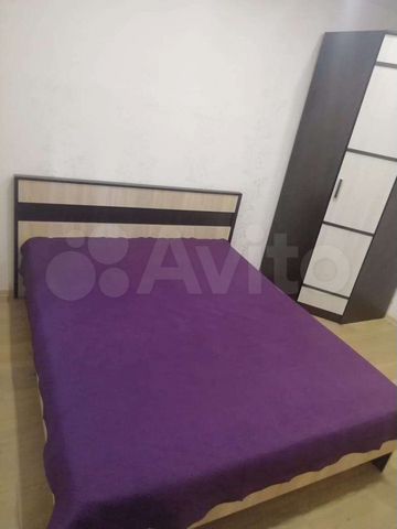 2-к. квартира, 48 м², 3/10 эт.