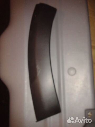 Stepway 2010-2014 левый молдинг переднего бампера