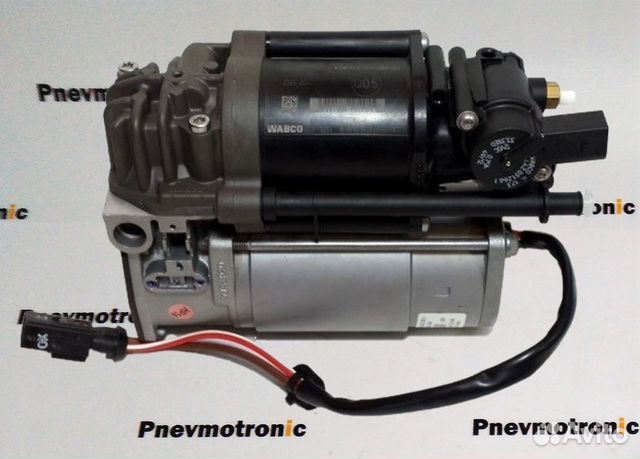 BMW 5 F11 компрессор пневмоподвески