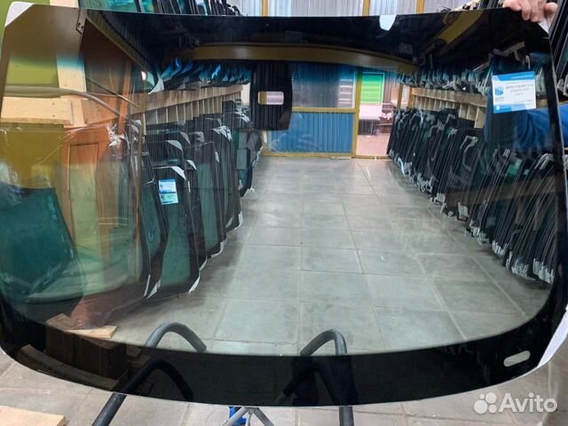 Лобовое стекло Бмв е60