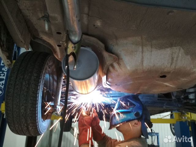 Сварщик-автослесарь