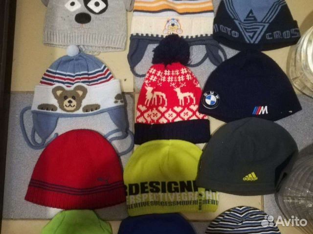 Очень много шапочек на весну