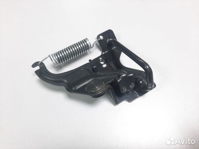 Петля замка багажника Nissan Teana J32 Европа