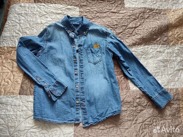 Джинсовая рубашка