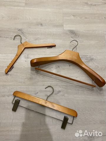 Плечики Massimo Dutti натуральное дерево