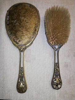 Антикварный набор для женского туалета