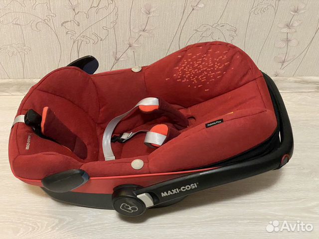 Люлька переноска в машину MaxiCosi Pebble Plus