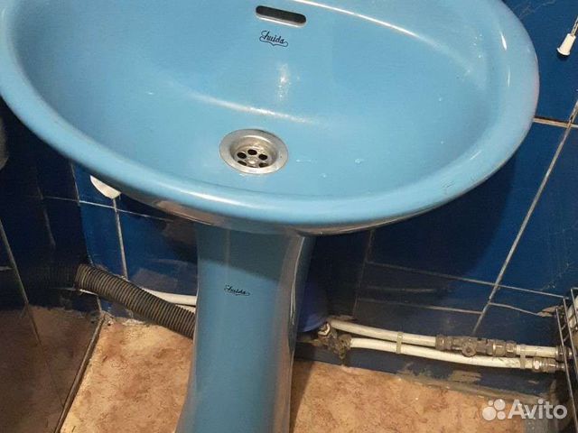 Раковина в ванную со смесителем (+слив,колено)