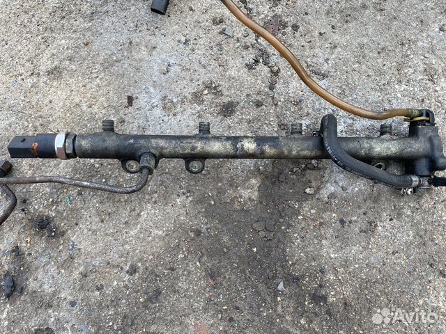 Топливная рейка Мерседес Вито 2.2 CDI