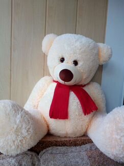 Плюшевый медведь